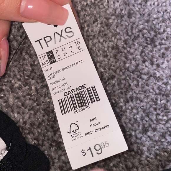 Black tank - Picture 2 of 2